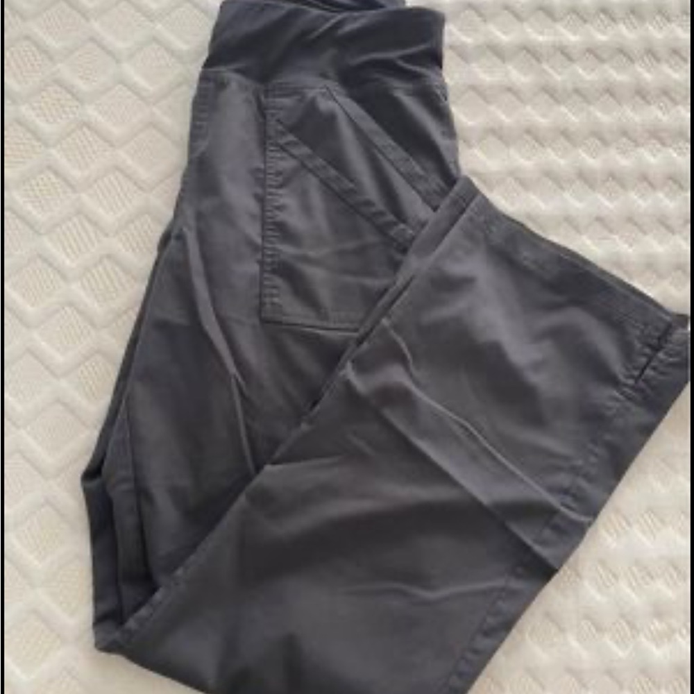 Scrubs. Grey pants. Size small